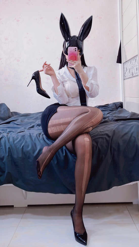 姐姐_LaLion·1.31 面具女王 [9P-29.5M]