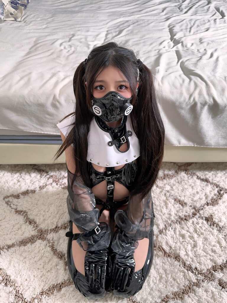[微密圈]陈妮妮UNI-01.21VIP-胶衣面罩[50P-3V-72M]