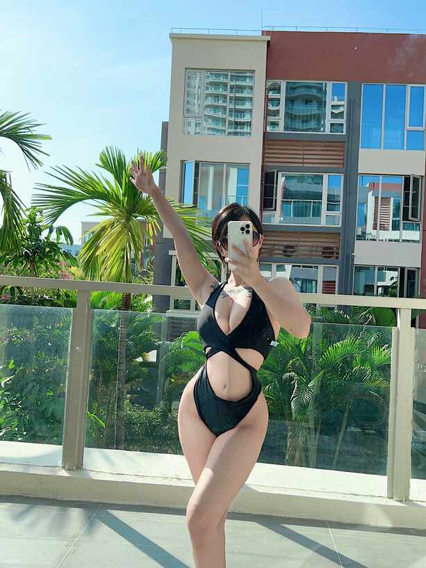 张老师-12.23VIP-迷人阳台[9P-12M]