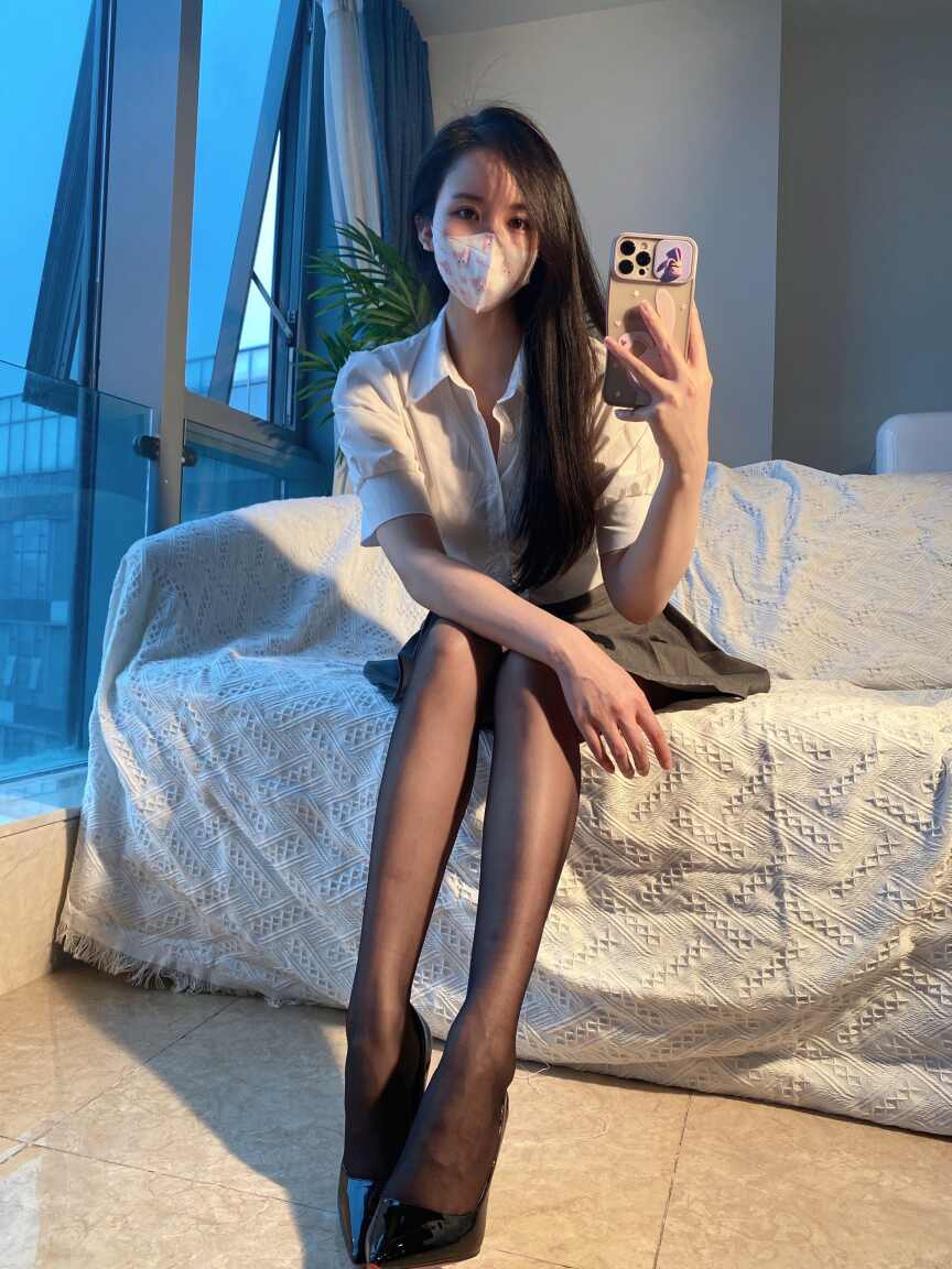 July芝岚-06.30VIP-嘿,sir [22P-60M]
