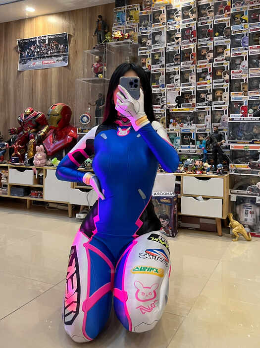 卡通百科老王守望先锋DVA COS写真【醉颜图库独家】 经典跪姿