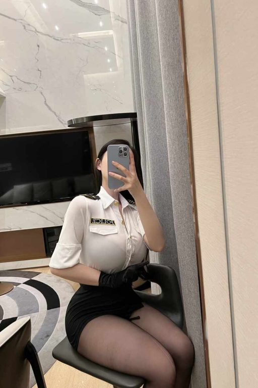 左公子666-05.10VIP-居家的空乘女友[21P-1V-70M]